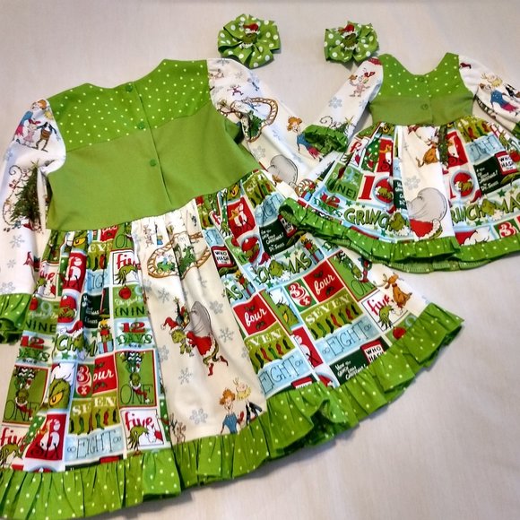 Grinch My Doll & Me Twirl Dresses & Hairbows - Picture 3 of 6